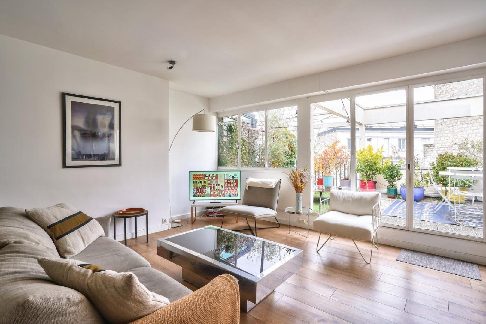 Guestready - Apt Confortable Avec Terrasse Au 18E Paris Ngoại thất bức ảnh