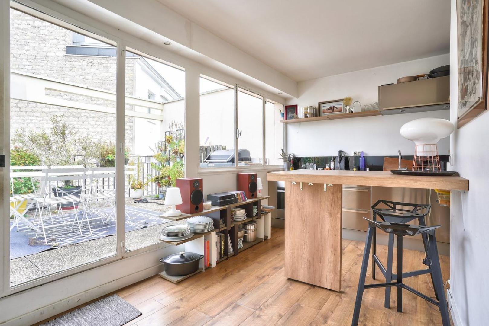 Guestready - Apt Confortable Avec Terrasse Au 18E Paris Ngoại thất bức ảnh