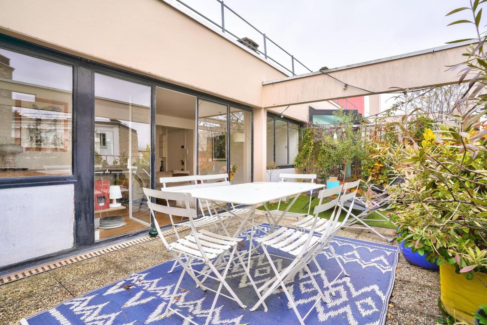 Guestready - Apt Confortable Avec Terrasse Au 18E Paris Ngoại thất bức ảnh